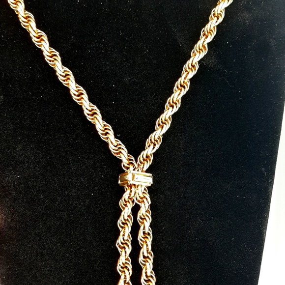 Chunky gold link necklace - Picture 2 of 3